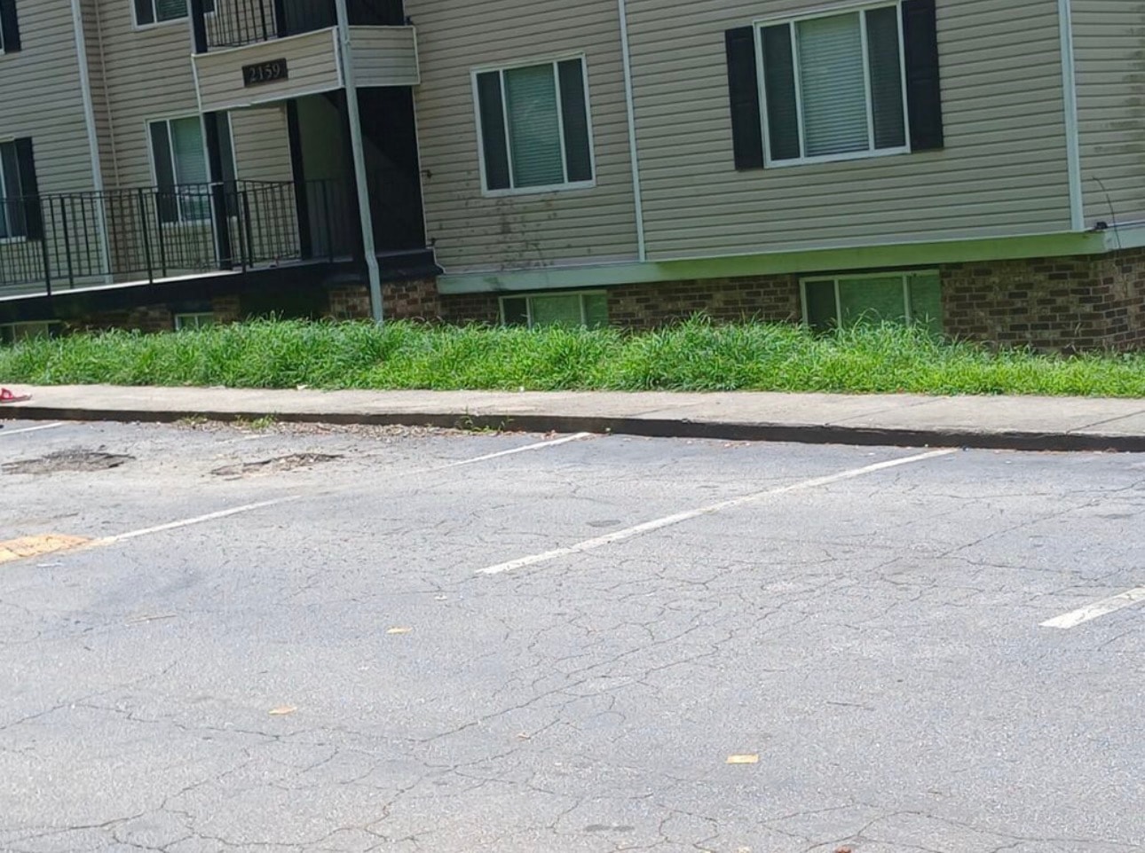 Glen Hollow Apartments property photo 6